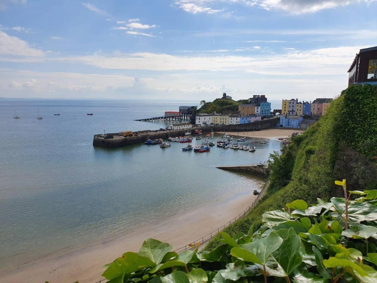 Stylish Flat In Central Tenby & Free Parking Exteriör bild