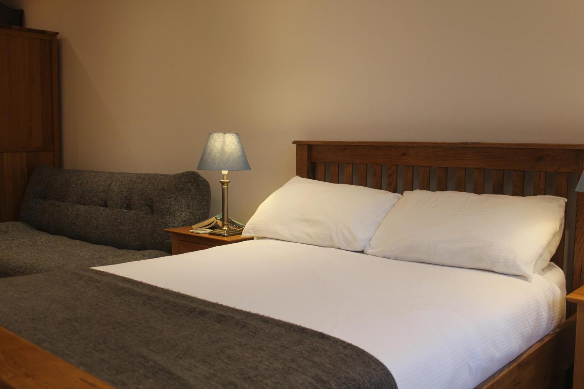 Stylish Flat In Central Tenby & Free Parking Exteriör bild