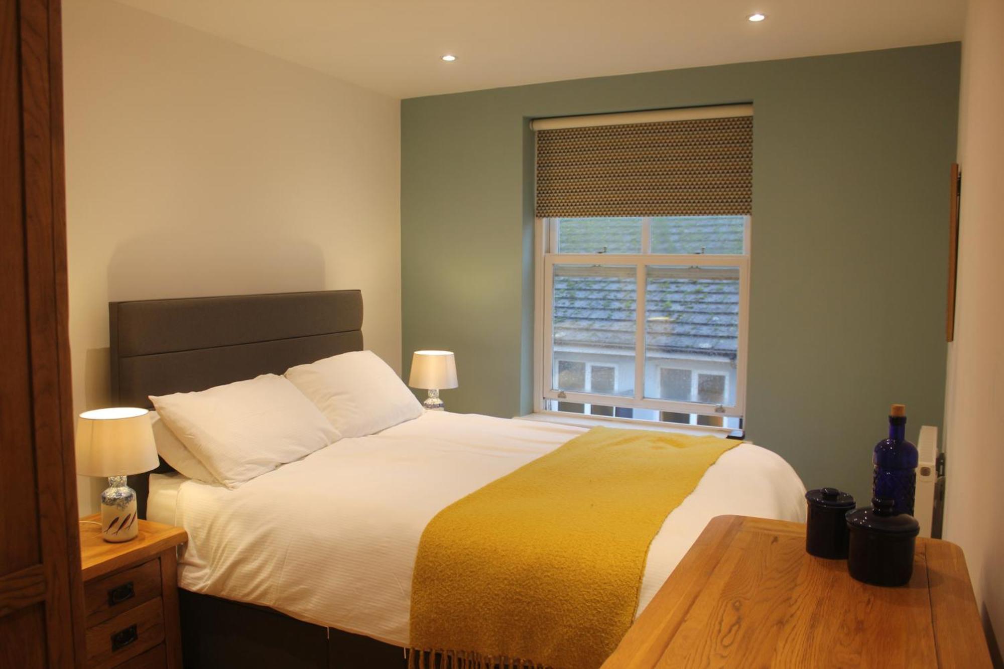 Stylish Flat In Central Tenby & Free Parking Exteriör bild